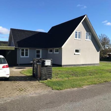 Hyggeligt Byhus Taet Ved Skov Og Togstation Aalbaek Ngoại thất bức ảnh
